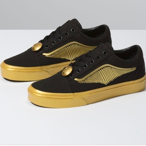 Vans Harry Potter Old Skool Goldensnitch Limited Edition Sneakers Size 6 Women - Picture 2 of 13